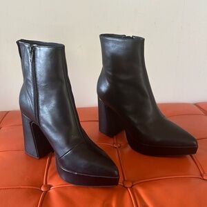 Jeffrey Campbell Dormant Leather High Heel Boot - never worn